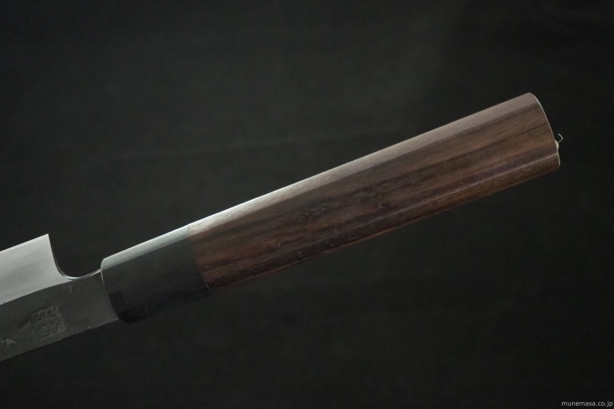 藤(とう) 黒打柳刃 270mm・片刃 | 和式鍛造ナイフ専門店 宗正刃物ナイフ包丁特選